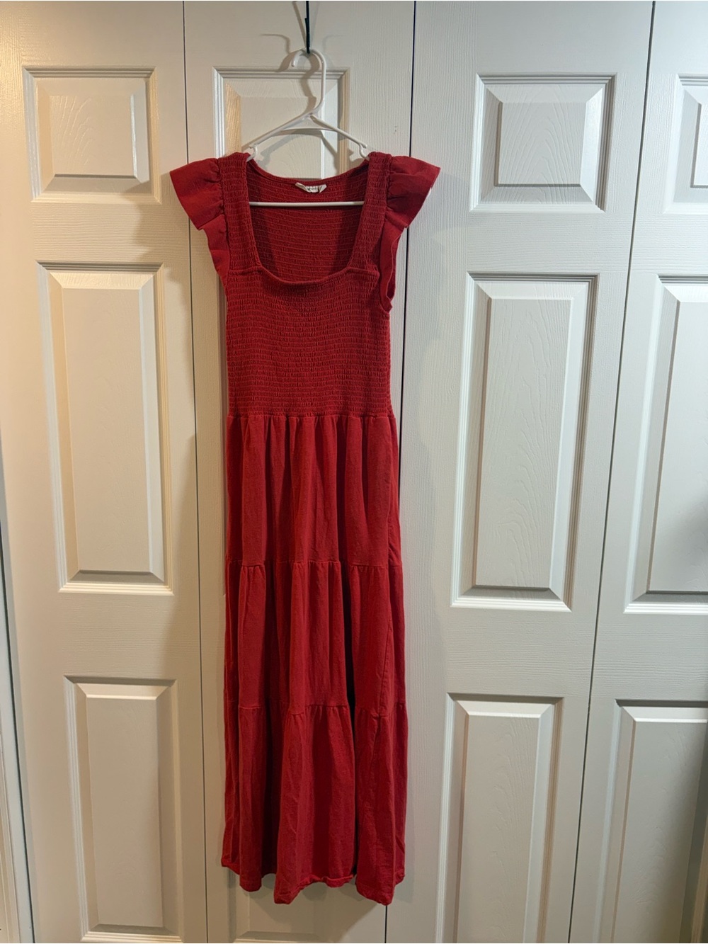 Lucky Brand Red Smocked Ruffle Strap Maxi Dress M pockets Boho Praire Cosstal - Picture 2 of 5